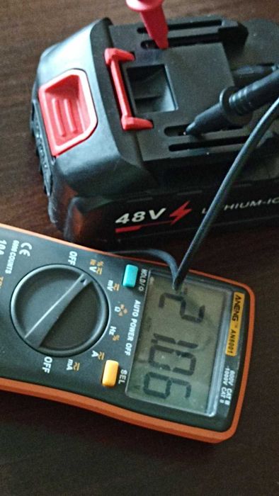 Краскопульт акумуляторний 800мл + акумулятор 21В