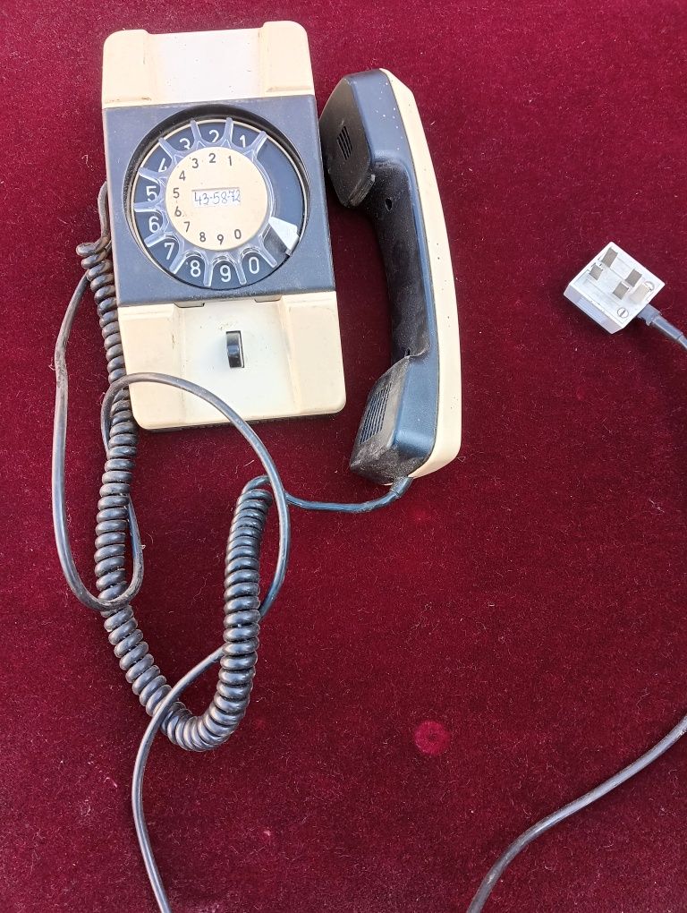 Stary telefon okazja