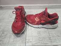 Nike air  huarache  run university red rozm. 38.5