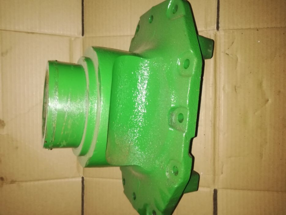 Obudowa mechanizmu John Deere 5045e,5055,5060,5070, 5075,5080,5090,