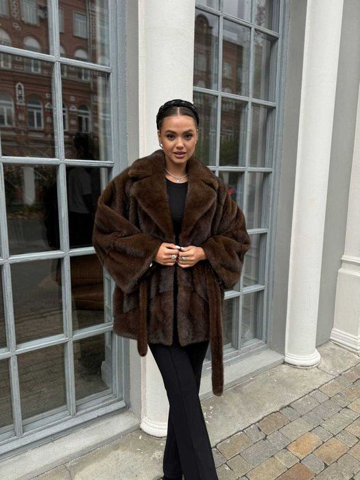 Szuba z naturalnego futra norki.