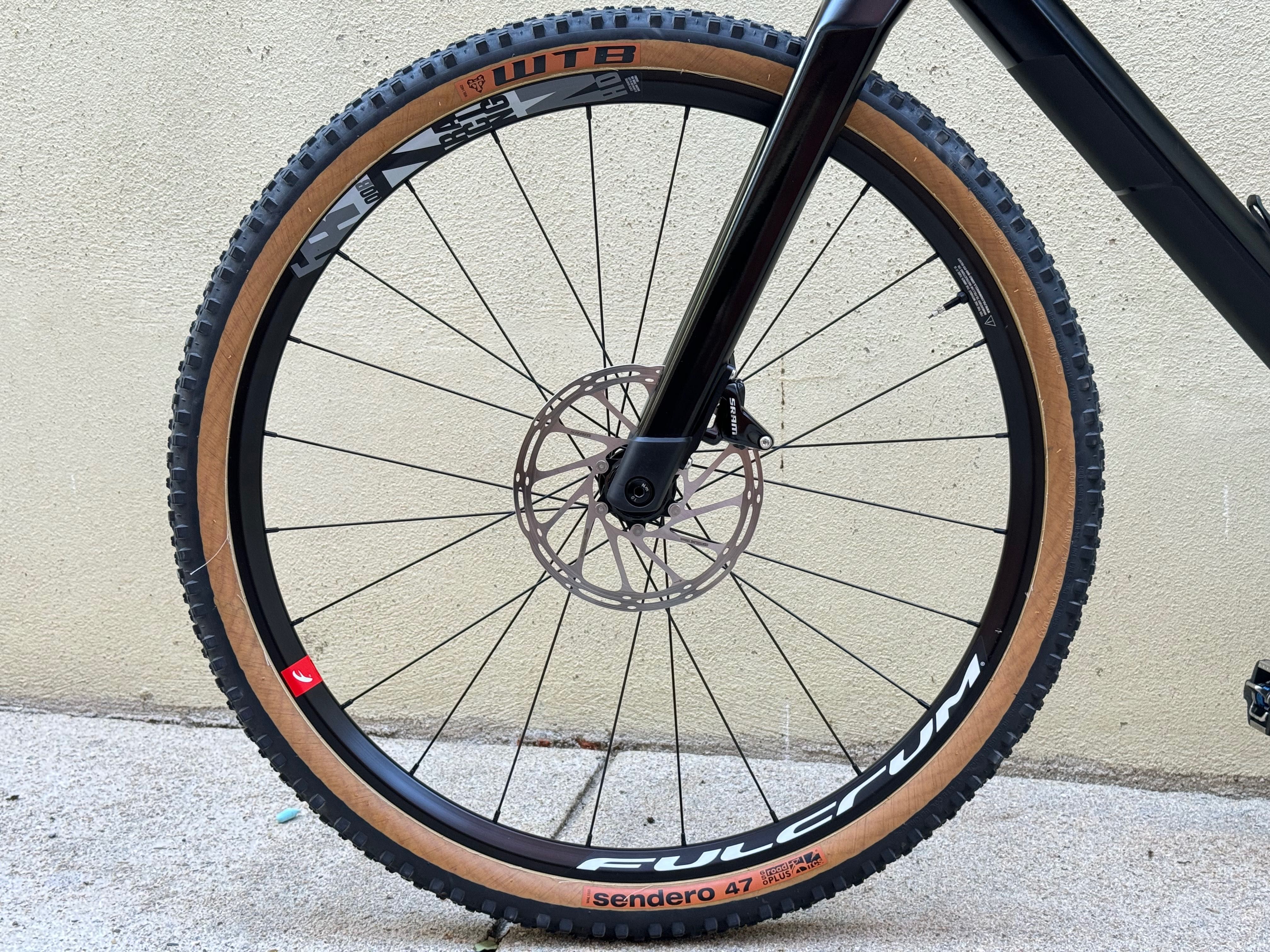 Bicicleta Gravel BMC URS ONE