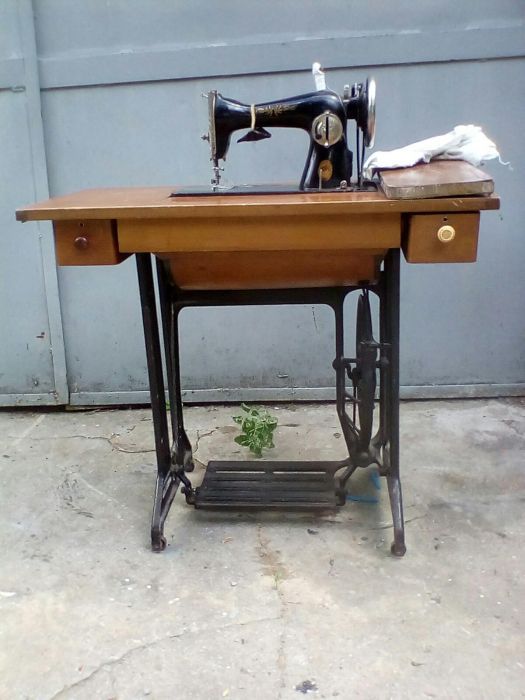 Швейная машина производство СССР