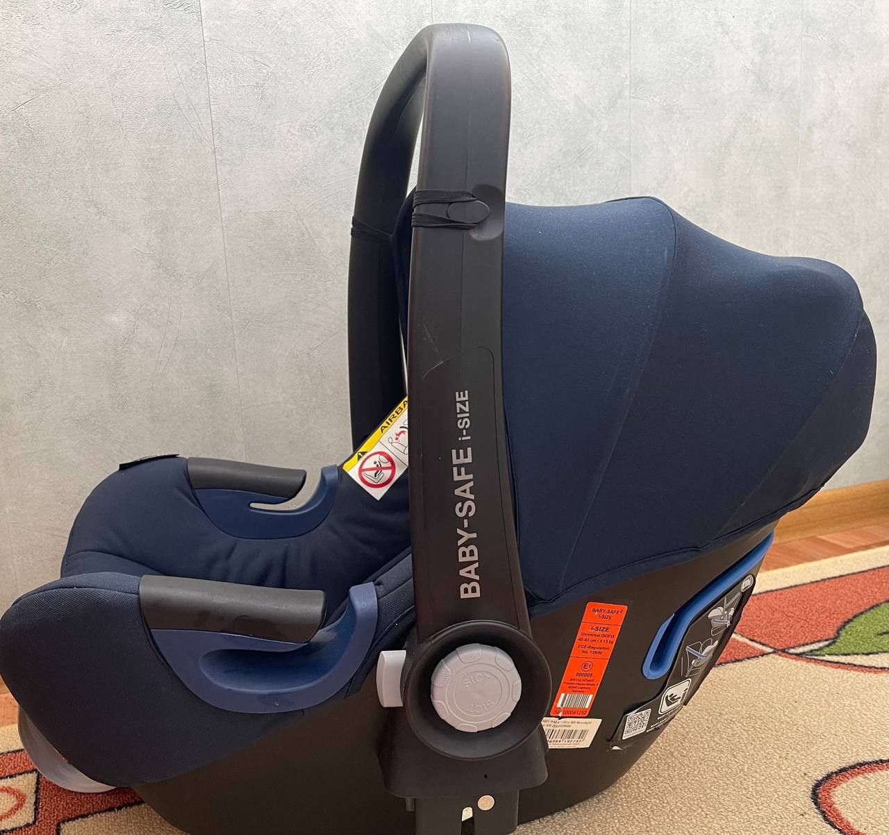 Автокрісло автолюлька Britax-romer BABY-SAFE 2 i-SIZE