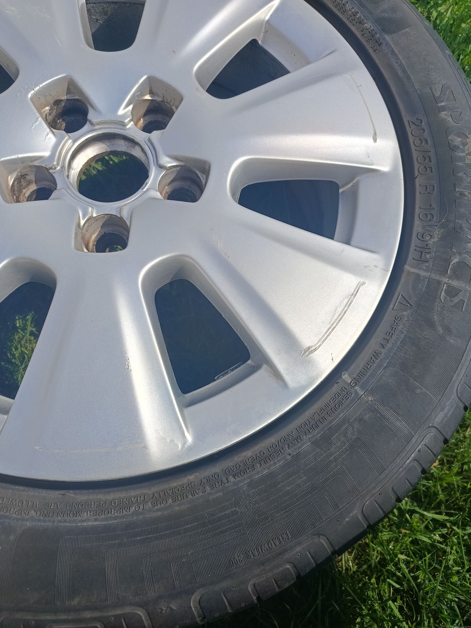 Koła wraz z alufelgami 205/55 16'