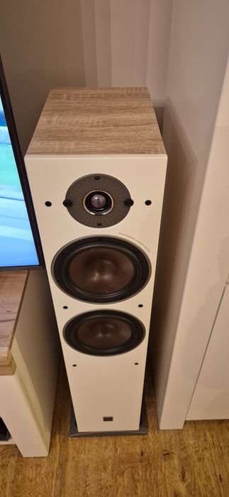 Kolumny Dali Oberon 7