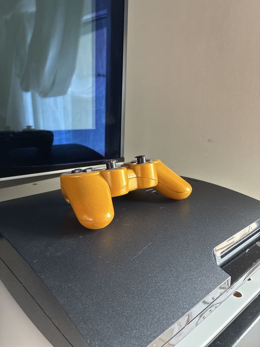 Ps3 + Comando + 4 jogos