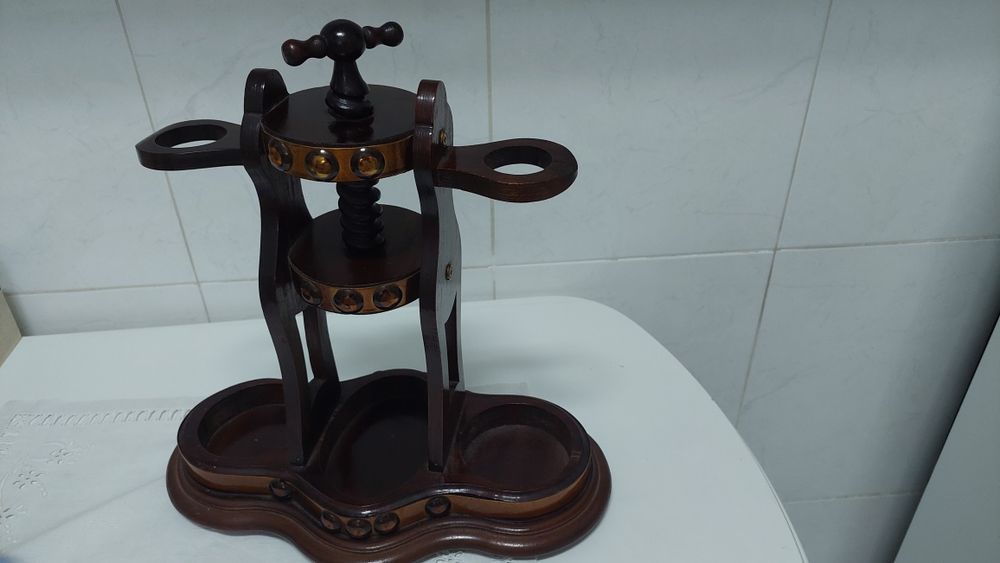 Porta garrafas antigo