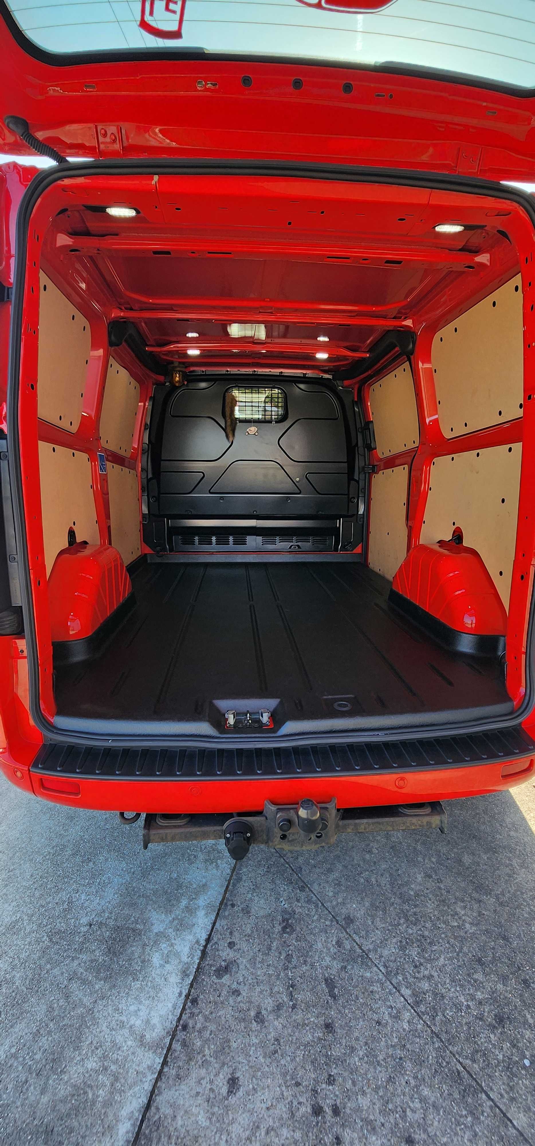 Vendo Ford Transit Sport