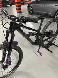 Rower Canyon Spectral 29 CF7 M Enduro Trail