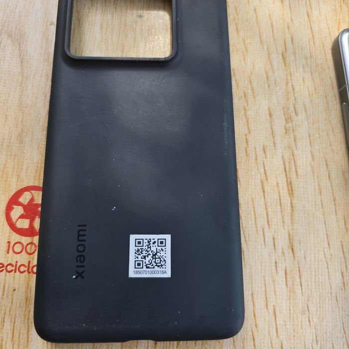 Telemovel  com factura comprado ha cerca de uma semana com factura na
