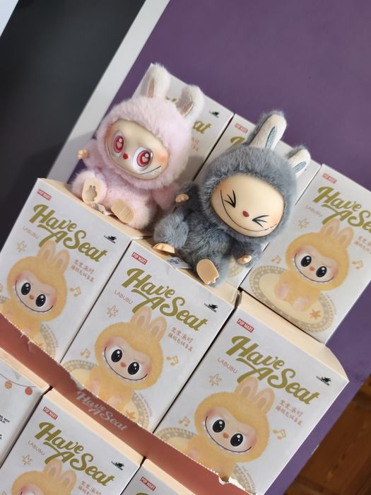 Labubu jak lafufu maskotka brelok misiek prezent w pudełku