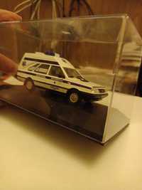 Legendy FSO Polonez karetka 1:43