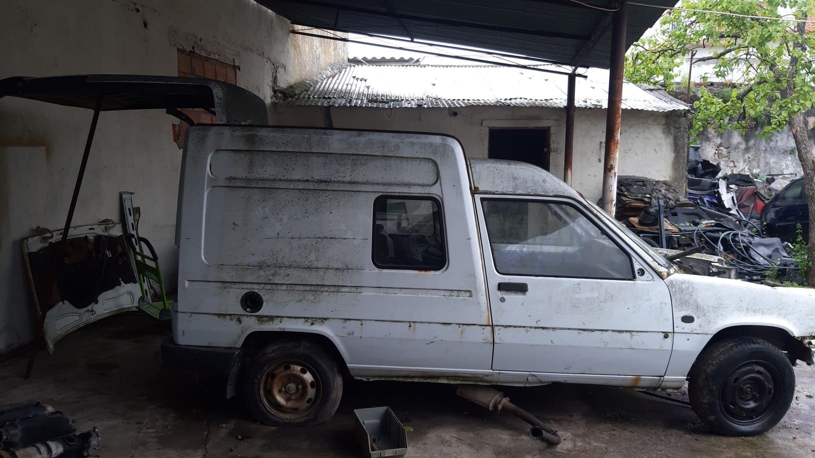 Renault Expresso 1.6 Diesel para venda peças