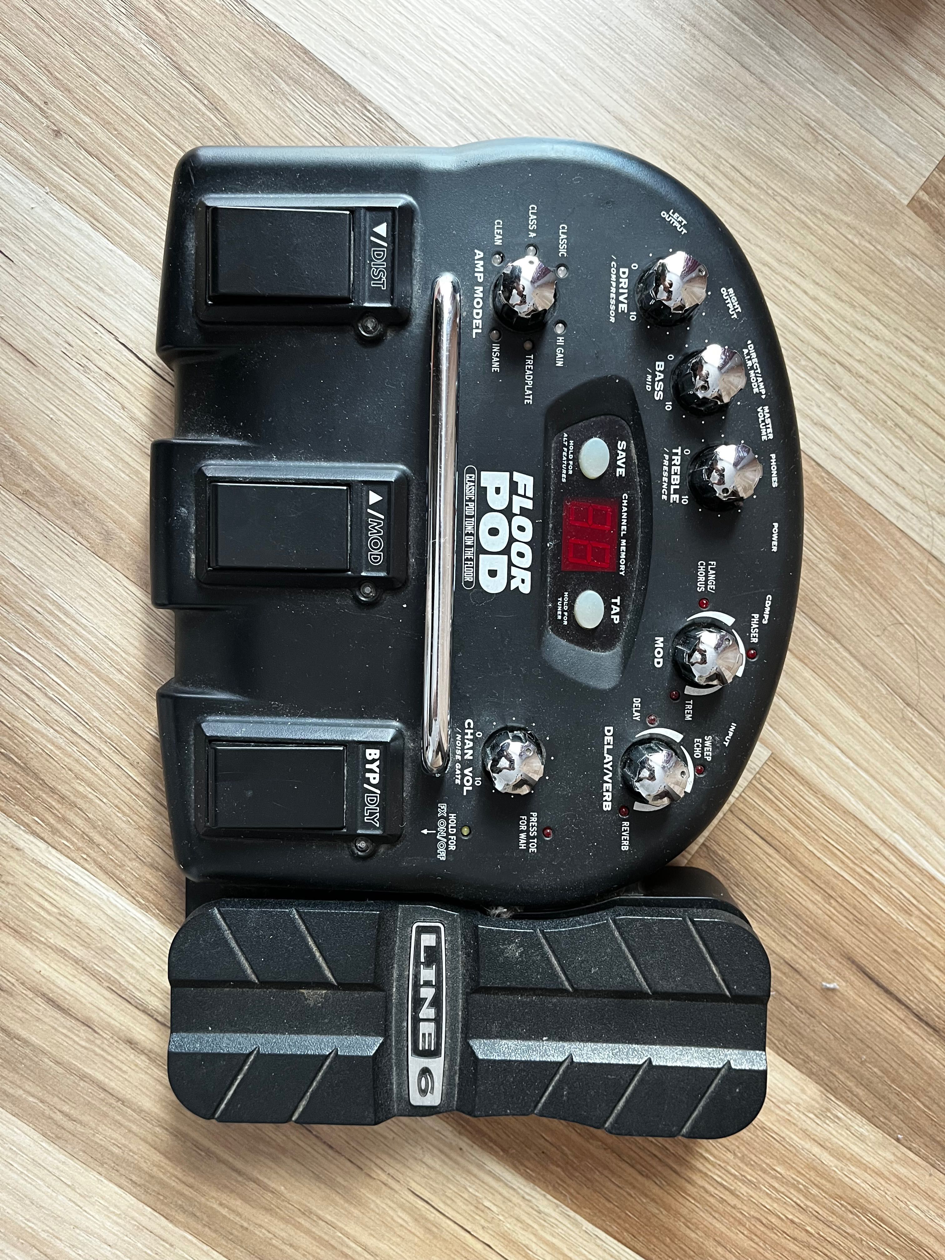 Multiefekf gitarowy Floor Pod