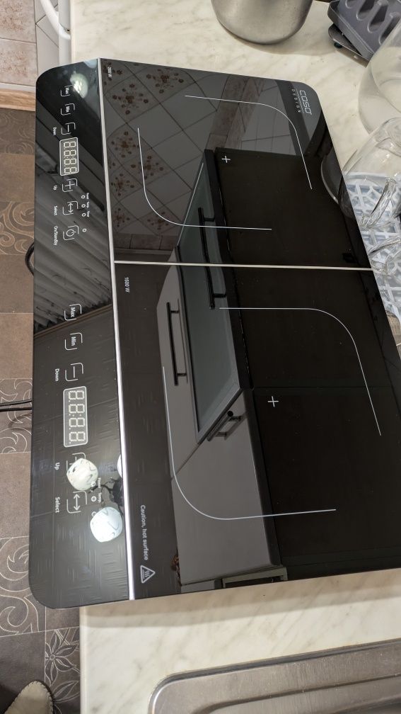 Индукционная плита Caso Design Touch 3500, под ремонт