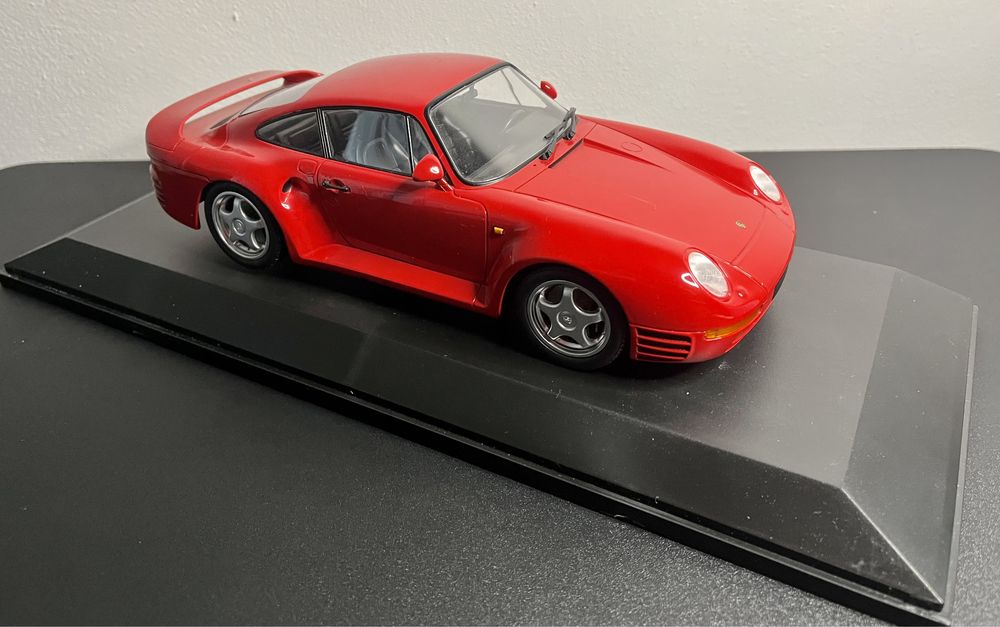 Модель Porsche 959 Minichamps 1/18 не Autoart не Kyosho