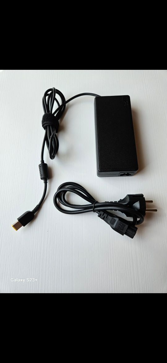 Zasilacz/ładowarka Lenovo 135W