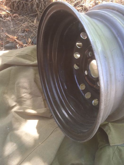 Диск колеса ланос оригенал.