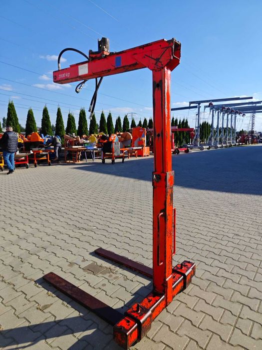 Widły samopoziomujące do palet Hydrauliczne 2T pod Rotator HDS używane