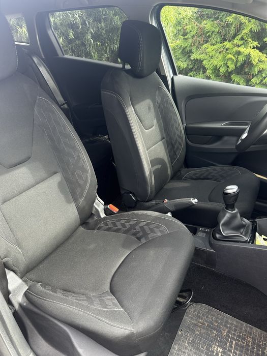 Renault Clio najbogatsza wersja 2019