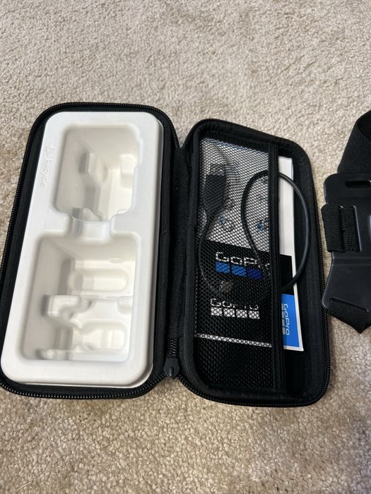 GoPro Hero 12 з комплектом