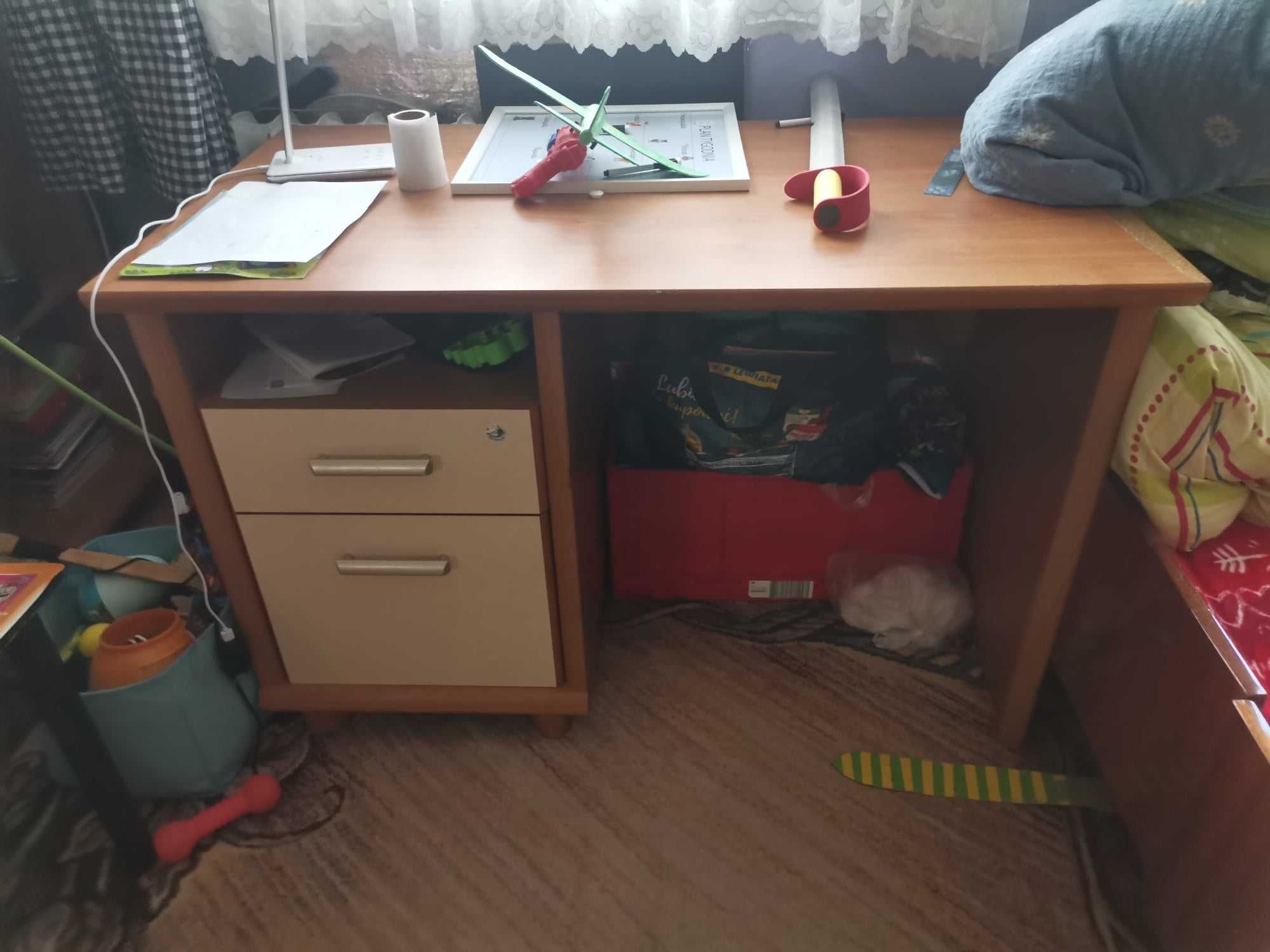 Sprzedam meble młodzieżowe