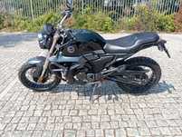 Vendo Mota Zontes 125 como nova para desocupar espaço
