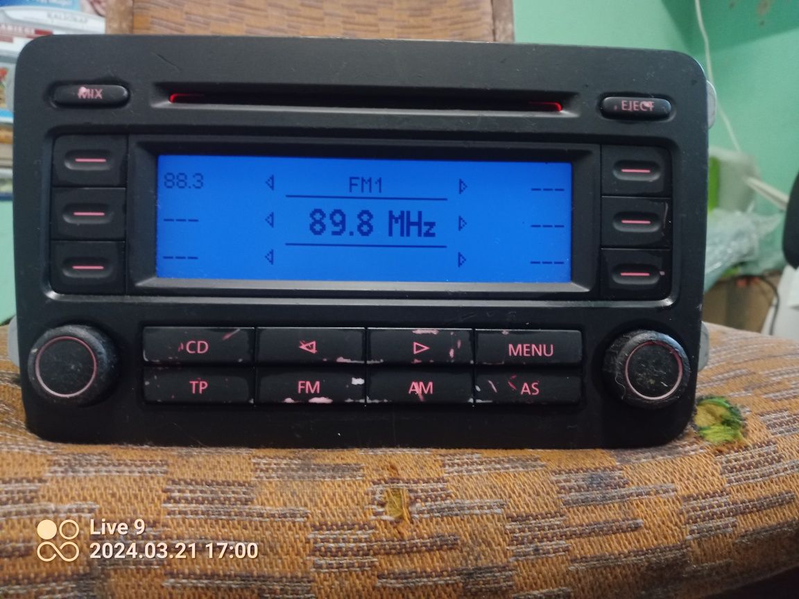 Radio volkswagen passat, golf rcd300 kod