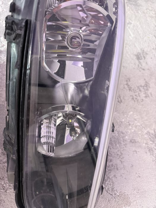 Фари BMW F30 / F31