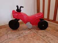 Motor dziecięcy.