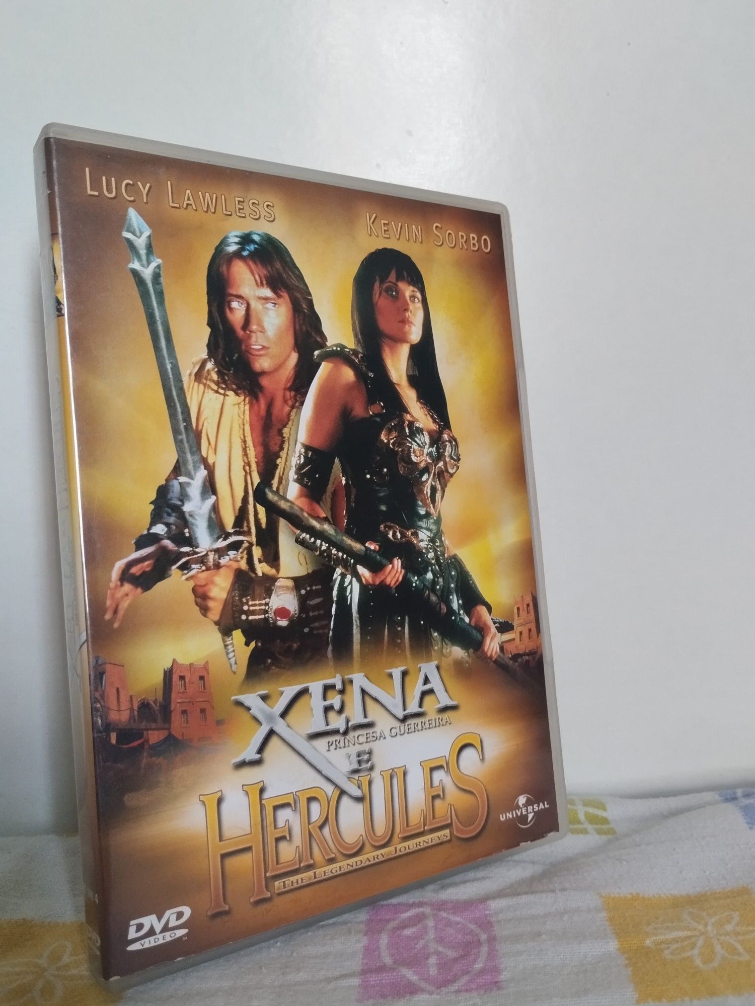 Filme em DVD Xena e Hercules.