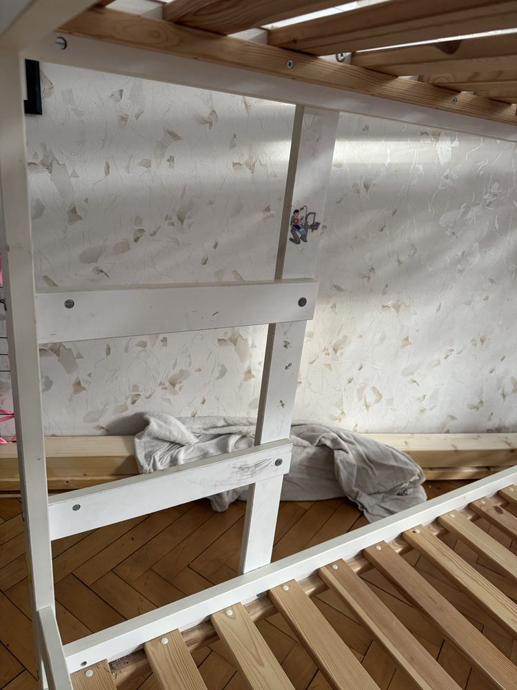 Lóżko pietrowe Mydal Ikea białe sosnowe