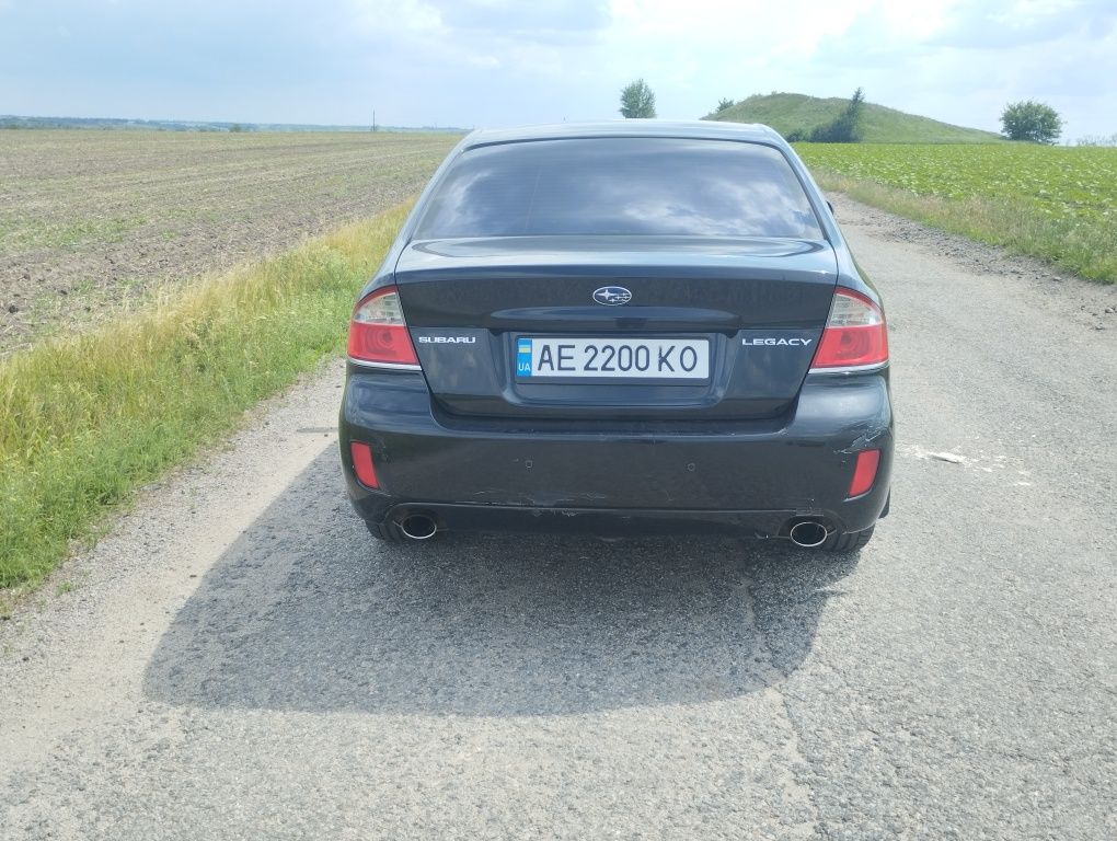 Продам Subaru legacy 2,0