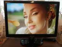 Telewizor monitor Samsung SyncMaster T240HD razem z pilotem HDMI