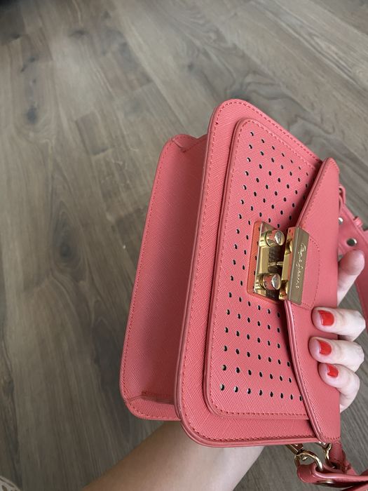 Червона сумочка Pepe Jeans