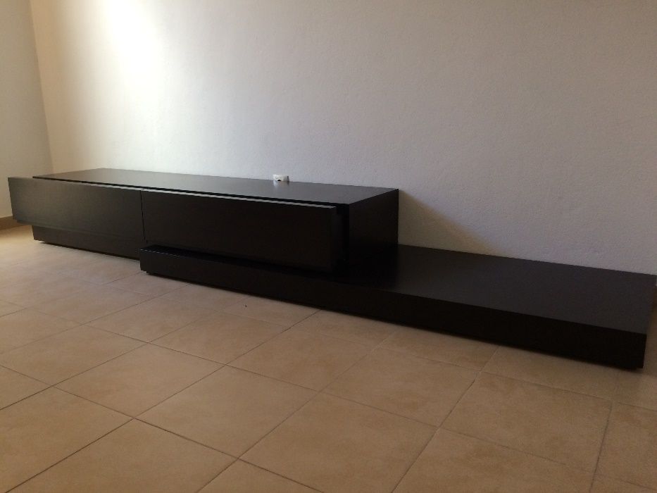 Conjunto sala (movel para TV + mesa de centro(wengue))