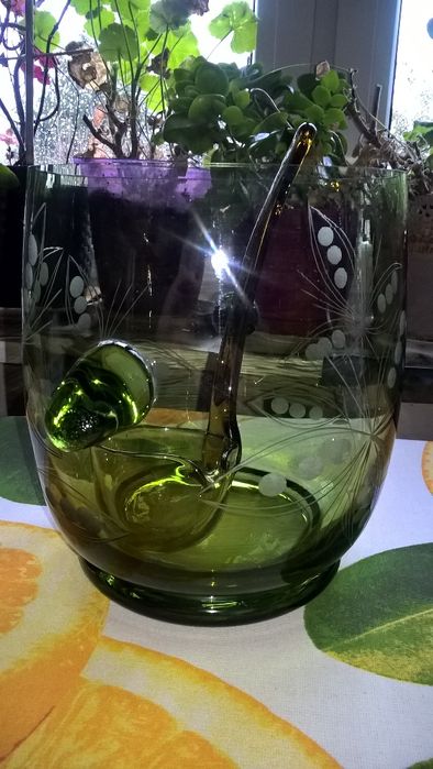 Waza z chochlą do ponczu, kompotu