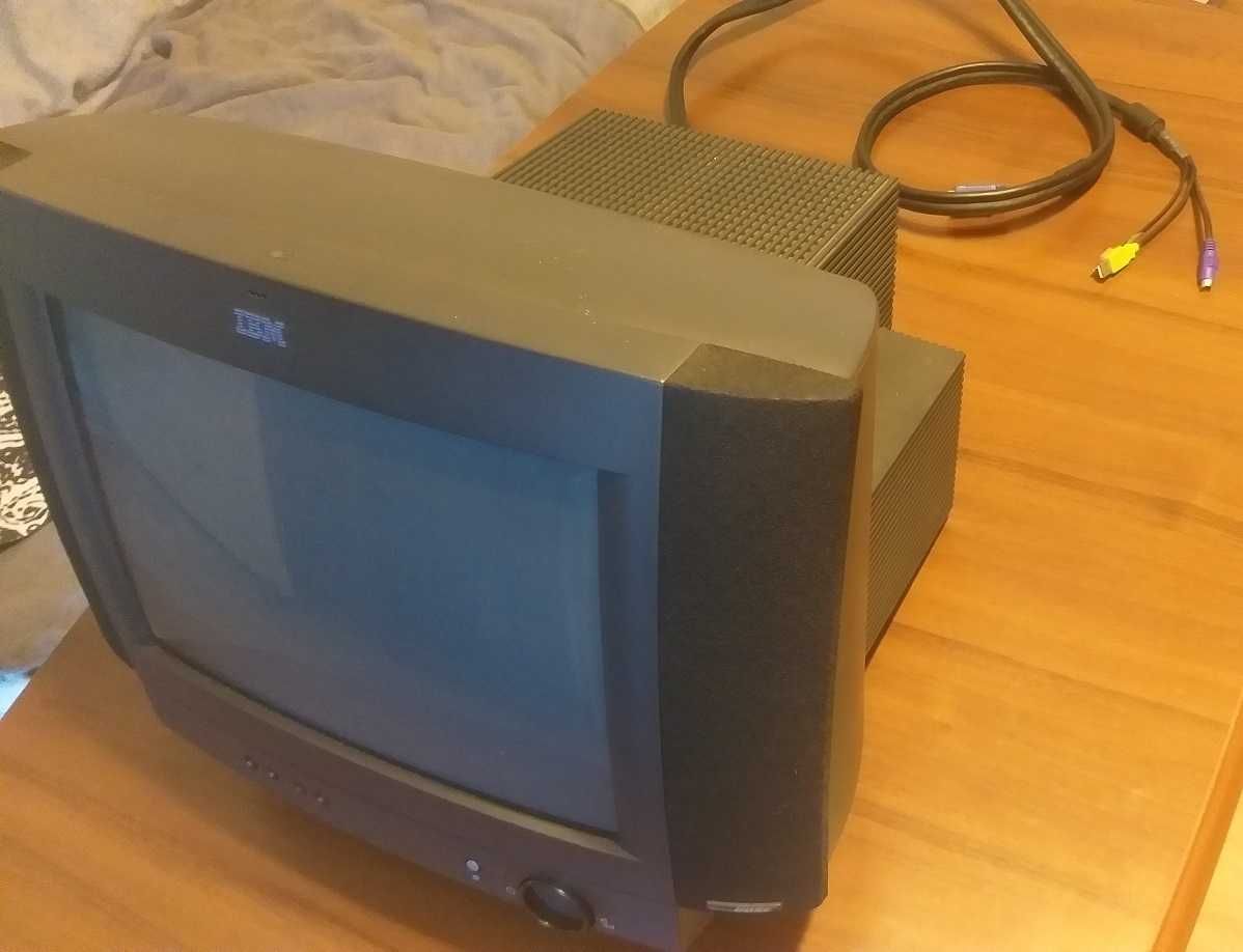 monitor IBM  MM55  Aptiva Retro  PC