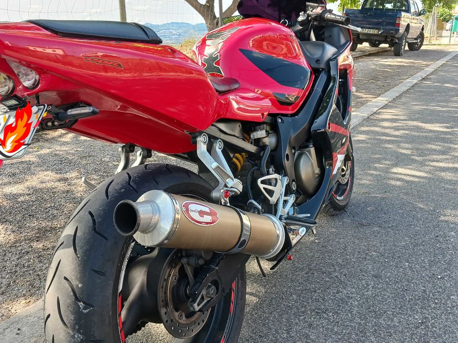CBR 600f4i sport 2001