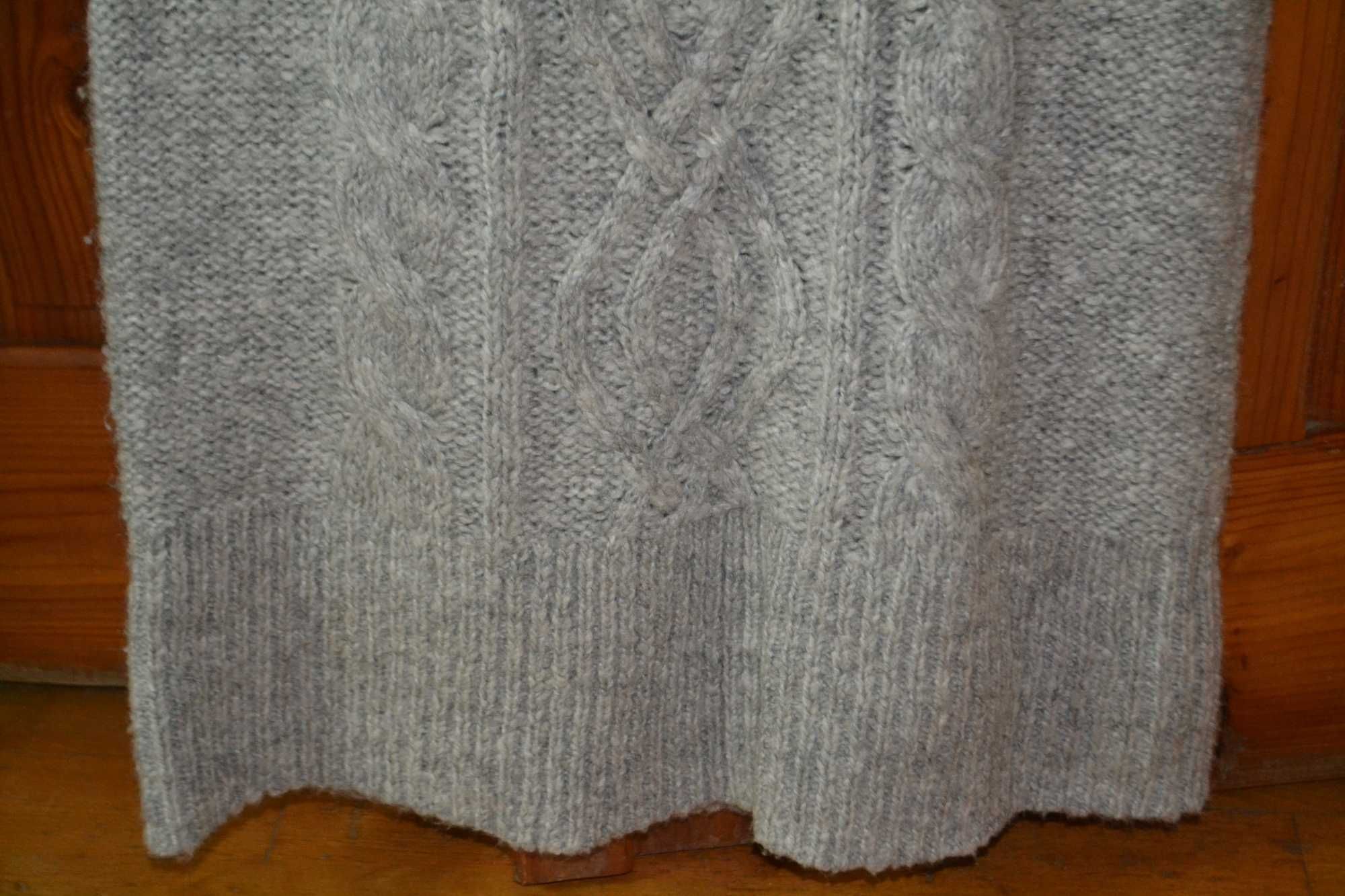 sweter rozmiar M, Old Navy