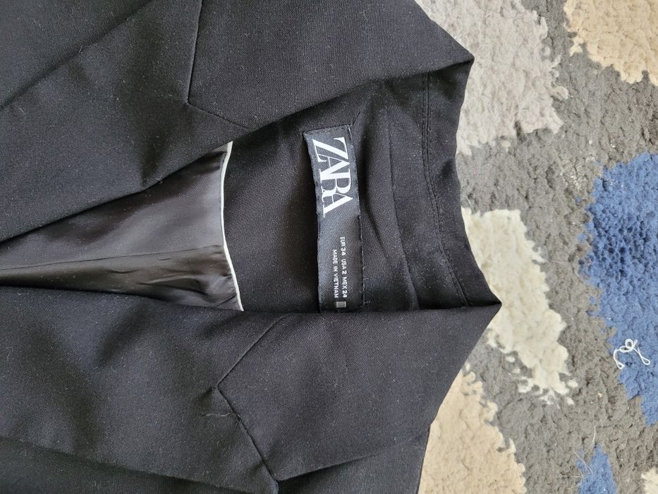 Nowa czarna klasyczna marynarka Zara