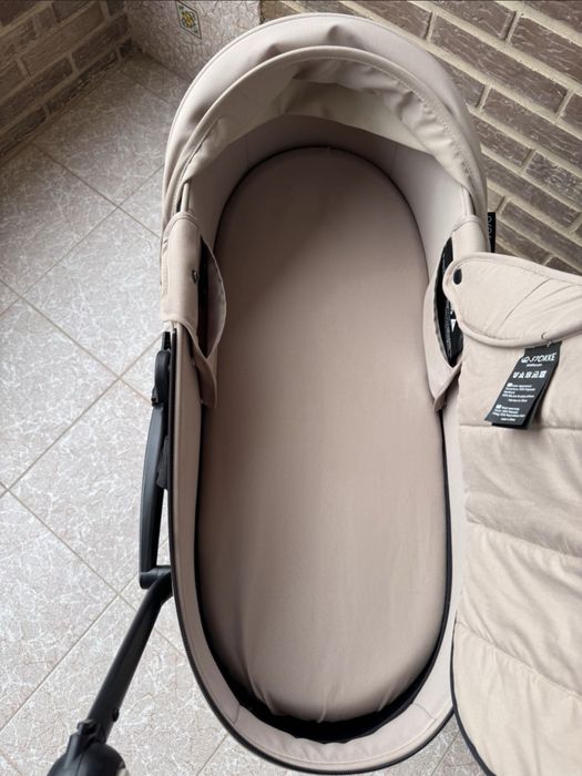Люлька Babyzen Yoyo Basinet колір Taupe