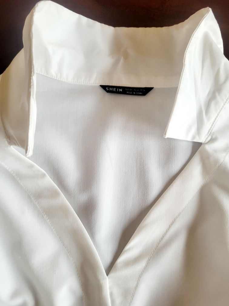 Asymetryczna bluzka koszulowa XXL