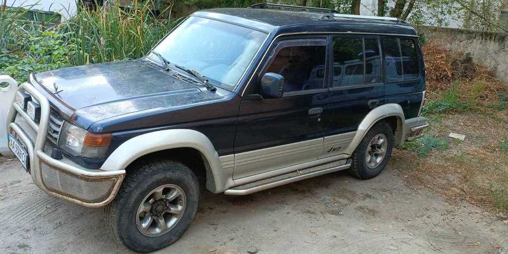 СРОЧНО! Mitsubishi Montero 1995