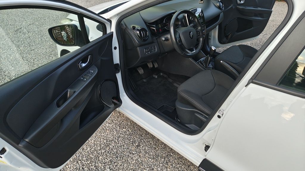 Renault Clio salon Polska bezwypadkowy