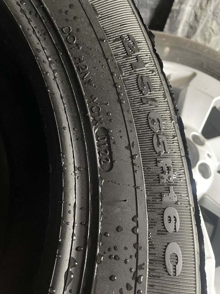 215/65 R16C Kumho (Korea)