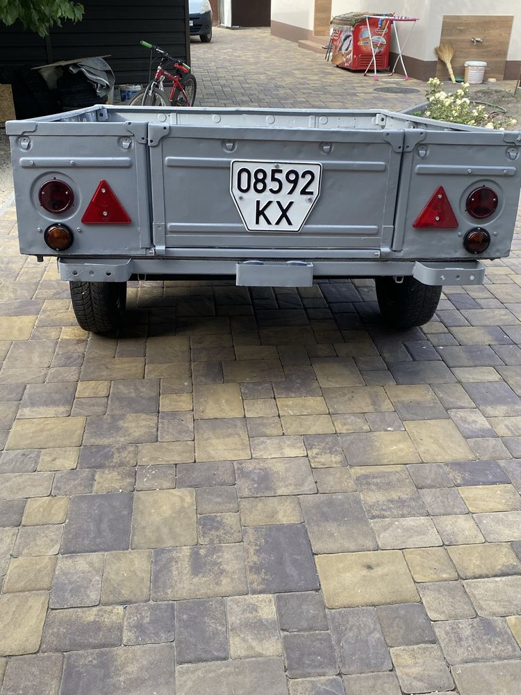 Продам  причіп прицеп легковий  з документами