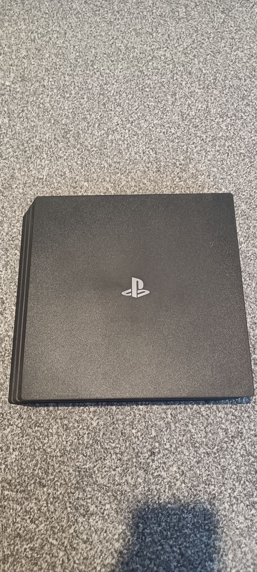 Konsola ps4 pro 7216B