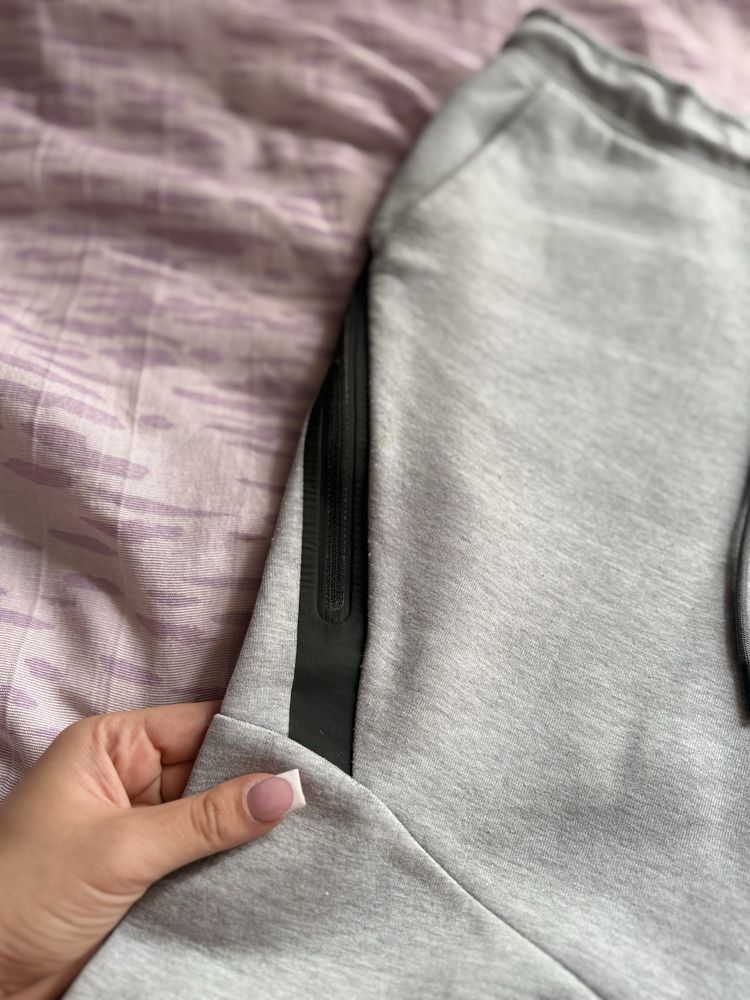 Dresy Nike Tech Fleece S